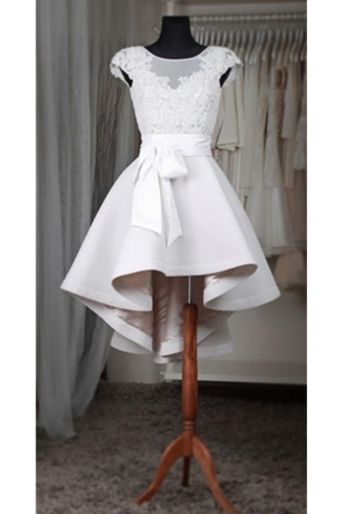 White Lace Short For Teens Classy Short Sleeves White Belt Corset Homecoming Dresses outfit, Prom Dressed 2040