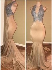 Luxurious Halter Sleeveless Lace Applique Mermaid Prom Dresses