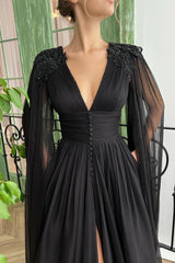 A-line V-neck Tulle Floor-length Long Sleeve Split Front Appliques Lace Vintage Prom Dress