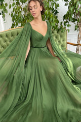 A-line V-neck Tulle Floor-length Vintage Prom Dress