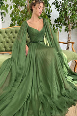 A-line V-neck Tulle Floor-length Vintage Prom Dress