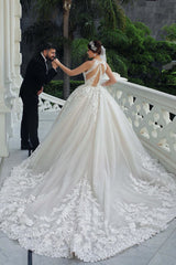 Ball Gown Halter Floor Length Backless Tulle Lace Applique Wedding Dress