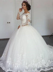 Ball Gown Strapless Portrait Floor Length Tulle Crochet Flower Wedding Dress