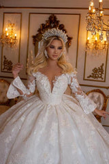 Beautiful Sweetheart Ball Gown Lace Wedding Gowns Bridal Dresses With Long Sleeves