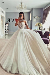 Chic Jewel Lace Tulle Wedding Gowns With Long Sleeves