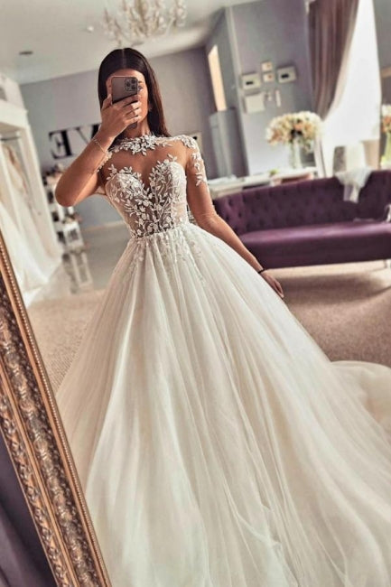 Chic Jewel Lace Tulle Wedding Gowns With Long Sleeves