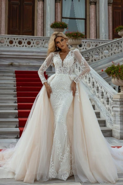 Modern Lace Long Sleeves Mermaid Wedding Gowns With Detachable Train V-neck