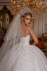 Modern Sweetheart Sleeveless Ball Gown Wedding Dress With Glitter Off-the-shoulder