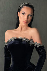 Black High-split Velvet Off-the-shoulder Mermaid Prom Dress