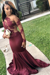 Burgundy Long Sleevess Open Back See-Through Appliques Mermaid Prom Dresses