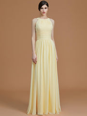 Charming Halter Sleeveless Ruched Chiffon Bridesmaid Dresses