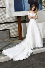 Classic White Lace Off the ShoulderLong Princess Wedding Dress with Beaded Lace Appliques