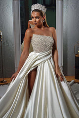 Elegant Illusion neck Ball Gown Wedding Dress With Fully Beaded Top