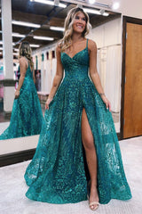 Elegant Long A-line Spaghetti Straps Lace Sleeveless Evening Prom Dresses With Slit