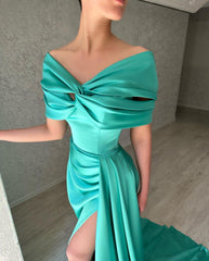 Elegant Long Off-the-Shoulder Prom Dresses Long Slit Online