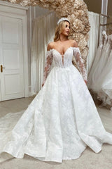 Fabulous Sweetheart Long Sleevess Long Lace Wedding Dresses Online
