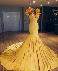 Ginger Yellow Fit and Flare Prom Dresses Ruffles Court Train Wholesale Evening Gowns