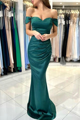 Gorgeous Fabulous Long Dark Green Off-the-shoulder Mermaid Sleeveless Graduation Dresses