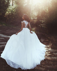 Lace Appliques Chiffon Wedding Dresses Modern Front Slit sheer Bride Dress