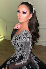 Long Sleeves Ball Gown Prom Dress Sequins Black V-Neck Long Tulle