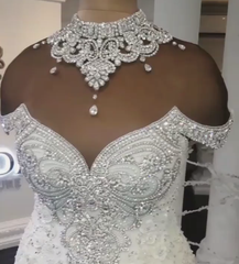 Luxurious Crystals Mermaid Wedding Dresses Off the Shoulder Appliques Bridal Gowns