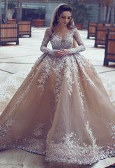 Luxurious Long Sleeve Beadings Ball Gown Appliques Wedding Dress