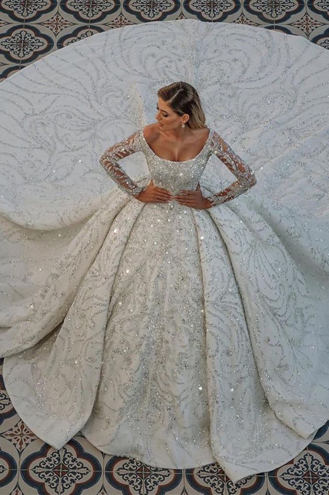 Luxurious Princess Ball Gown Long Sleevess Sparkly sequins Bridal Gowns with Sweep Train