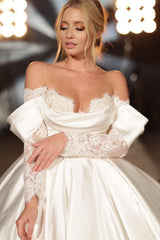 Modern Long Long Off-the-Shoulder Princess Lace Wedding Dresses Online With Long Sleevess