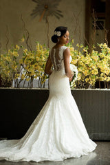 Modern Mermaid Vintage Wedding Dress with Special Lace Beading Sheer Back Bridal Gowns