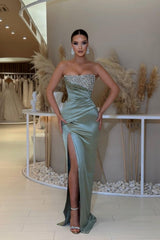 Modern Modest Sleeveless Column Prom Dress Beadings
