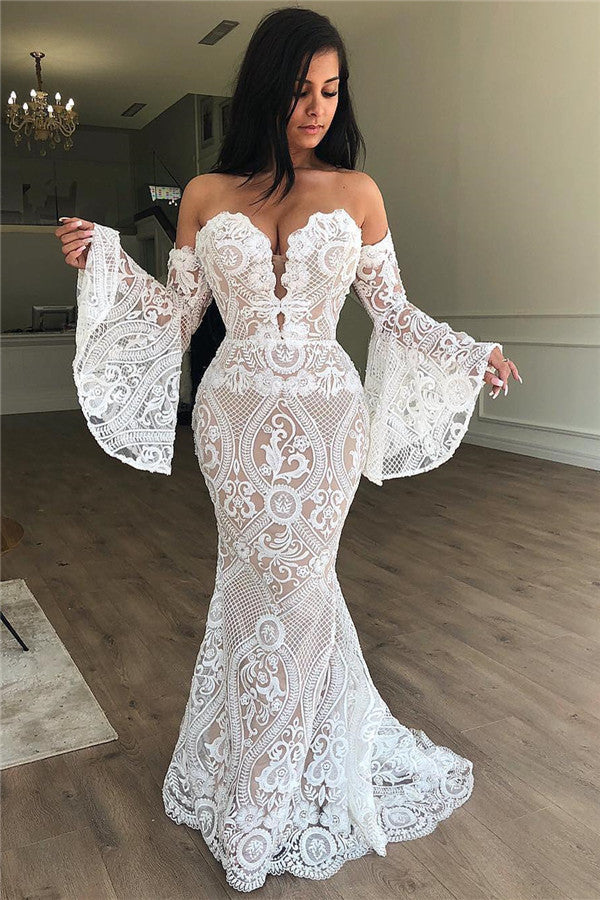 Off-the-Shoulder Lace Evening Dress Chic Strapless Bell Sleeves Prom Dresses