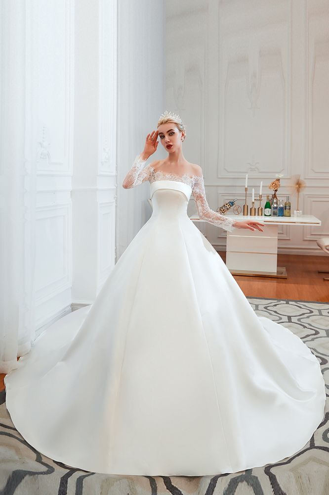 Romantic Lace Long Sleevess Princess Satin Wedding Dress