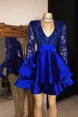 Sequins Appliques Long Sleevess V-neck Layers Short Homecoming Dresses