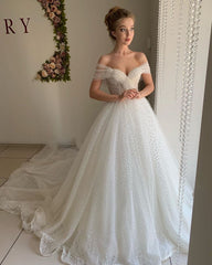 Trendy Off the shoulder Princess Pearl White Ball Gown Wedding Dresses