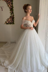 Trendy Off the shoulder Princess Pearl White Ball Gown Wedding Dresses