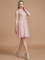 V-Neck Elegant Sleeveless Lace Short/Mini Chiffon Bridesmaid Dresses