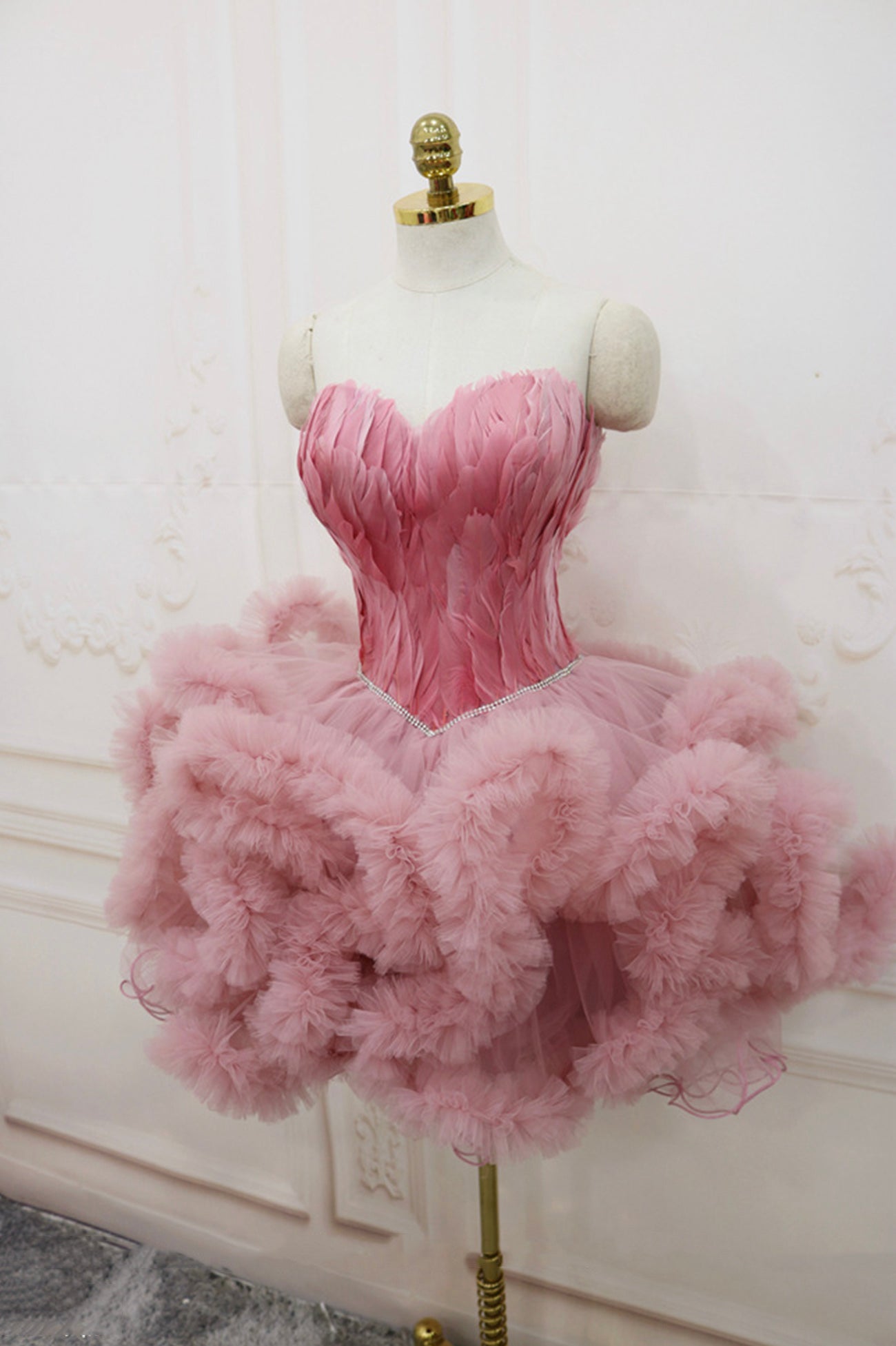 Pink Sweetheart Neck Short Corset Prom Dress, A Line Party Dress with Feather outfit, Bridesmaids Dress Online