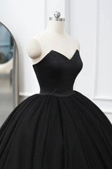 Black Tulle Long A-Line Corset Prom Dresses, Black Strapless Long Evening Dresses outfit, Bridesmaid Dresses Winter Wedding