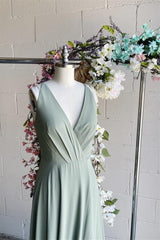 Light Green A-line V Neck Pleated Sleeveless Chiffon Long Corset Bridesmaid Dress outfit, Homecoming Dresses With Tulle