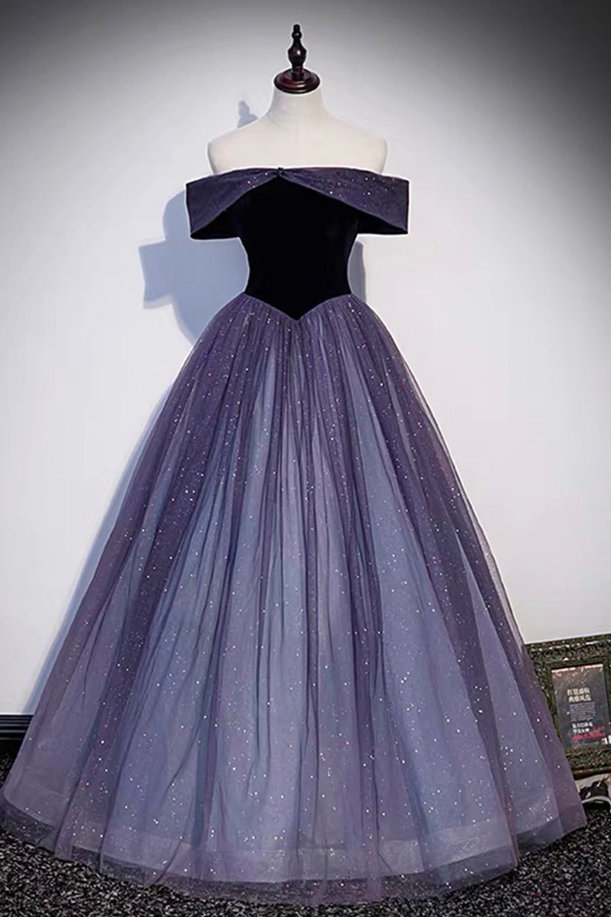 Purple Velvet Tulle Long Corset Prom Dresses, A-Line Off the Shhouler Evening Dresses outfit, Party Dress Trends