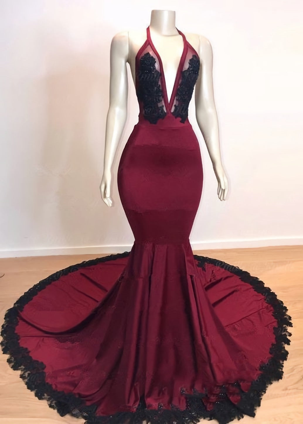 Mermaid V Neck Backless Burgundy And Black Long 2024 Corset Prom Dresses outfit, Formal Dress For Teens