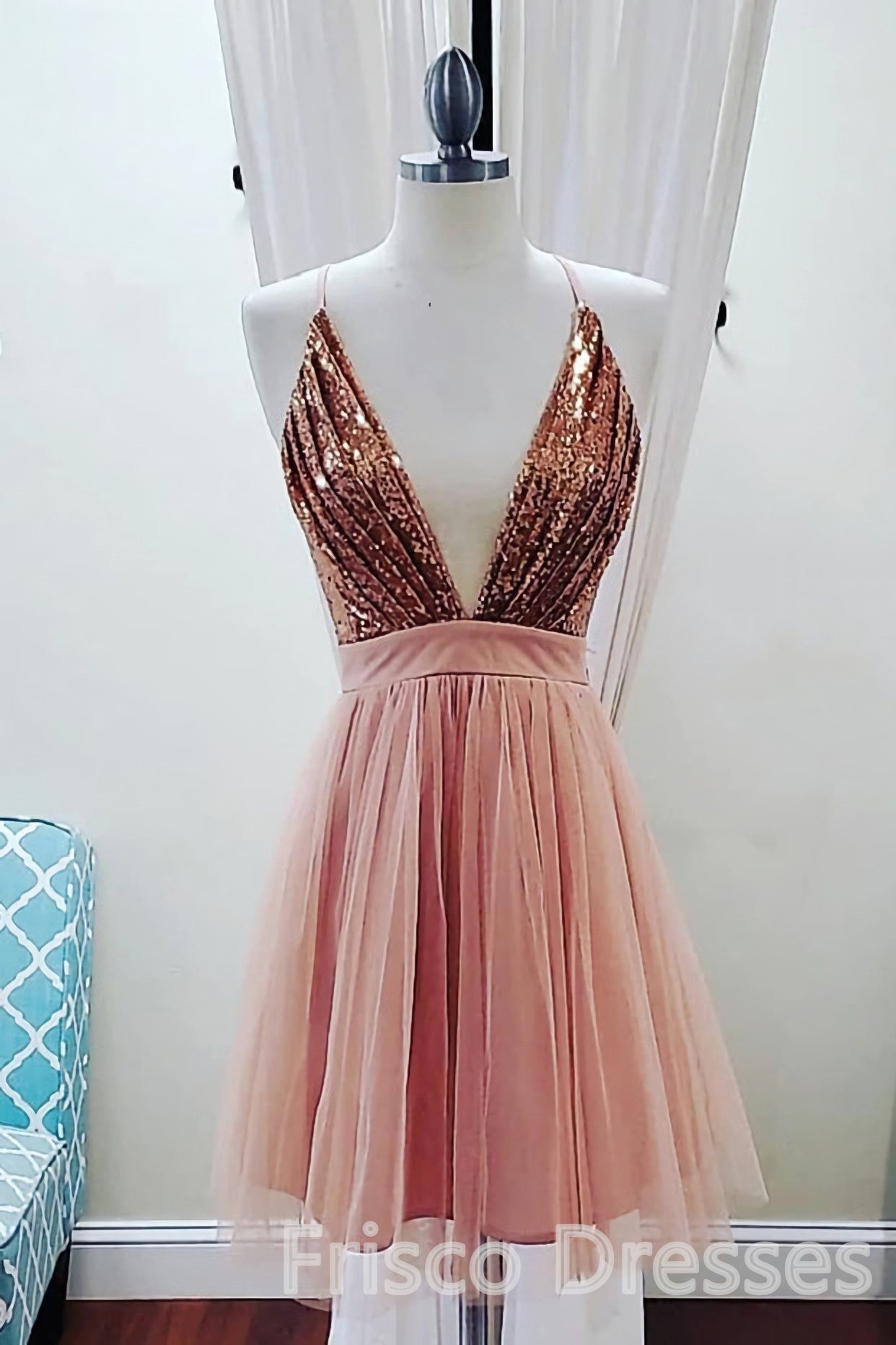 Deep V-neck Spaghetti Straps Sleeveless Sequins Short Corset Prom Dresses, Corset Homecoming Dresses outfit, Party Dress And Gown