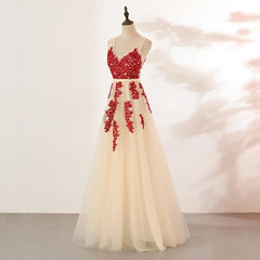 Ivory Tulle With Red Lace Applique V Neckline Corset Prom Dress outfits, Classy Outfit Women