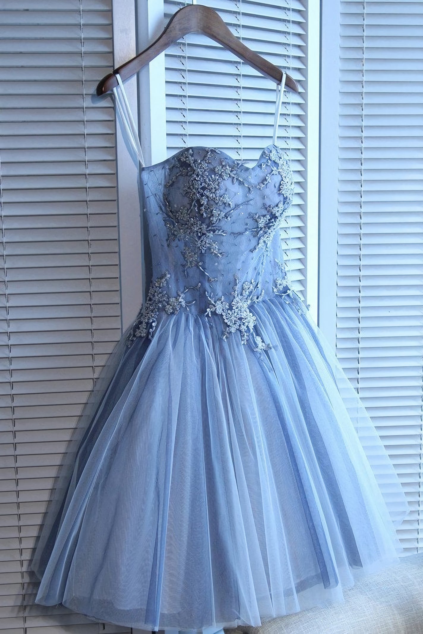 Sweetheart Strapless Corset Homecoming Dresses, Beads Blue Lace Up Tulle Short Corset Prom Dresses outfit, Strapless Dress