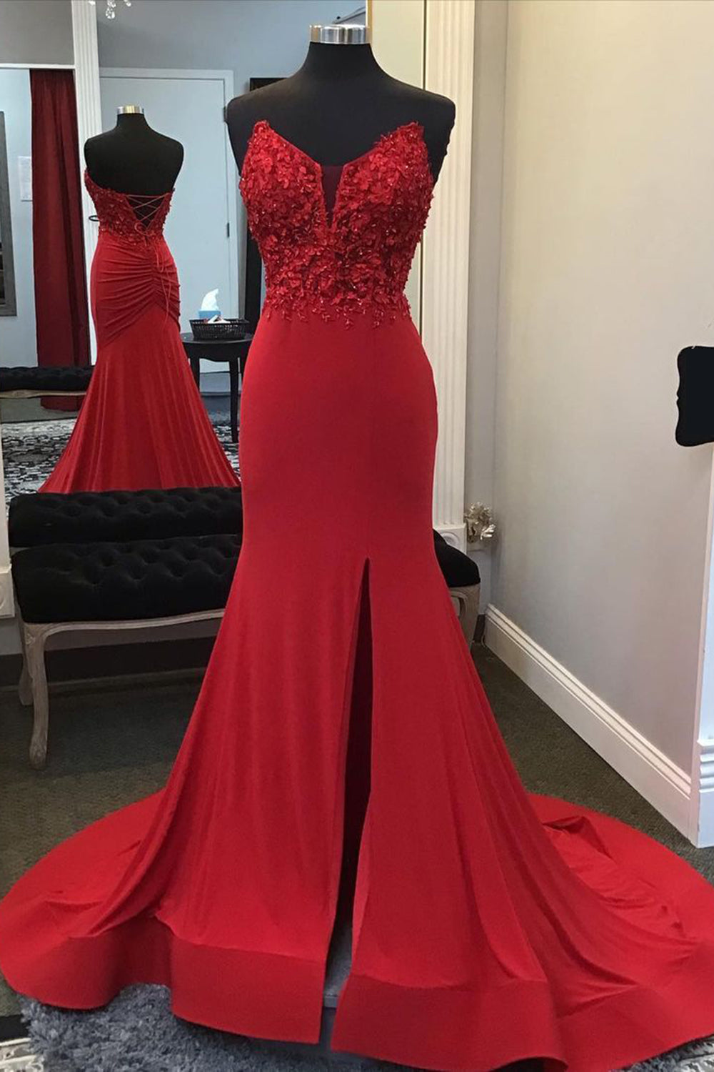 Beaded Red Mermaid Corset Prom Dress with Appliques Gowns, Bridesmaid Dresses Vintage