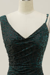 Mermaid V Neck Green Velvet Long Corset Prom Dress outfits, Prom Dresses With Shorts Underneath