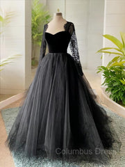 A-line/Princess Square Court Train Tulle Corset Wedding Dress with Appliques Lace outfit, Wedding Dress Styles