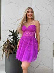 A-line/Princess Strapless Knee-Length Tulle Corset Homecoming Dress with Appliques Lace outfit, Bridesmaids Dress Burgundy