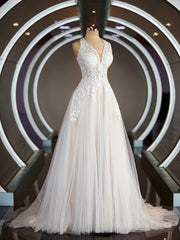 A-Line/Princess V-neck Court Train Tulle Corset Wedding Dresses with Appliques Lace outfit, Wedding Dresses Dress