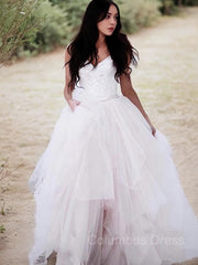 A-Line/Princess V-neck Floor-Length Tulle Corset Wedding Dresses With Appliques Lace outfit, Weddings Dresses Vintage